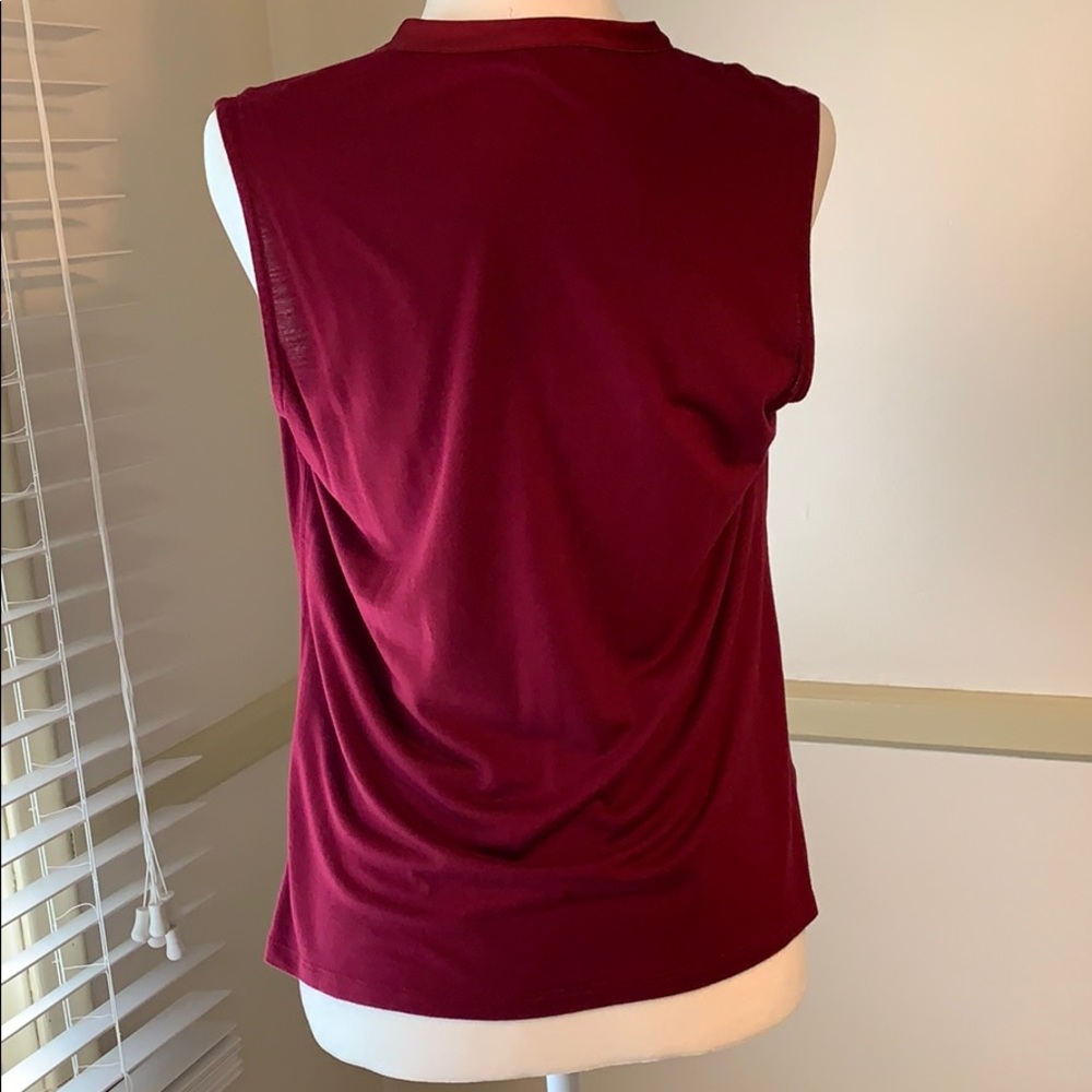 ANN TAYLOR SLEEVELESS MIXED MEDIA BUTTON UP BLOUSE - Picture 4 of 8